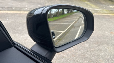 Volvo XC40 2.0 B3P Plus Black Edition 5dr Auto Petrol Estate